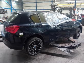 BMW 1-serie 1 serie (F20) Hatchback 5-drs 116i 1.5 12V (B38-B15A) [80kW]  (03-2015=
/06-2019) picture 3