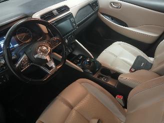 Nissan Leaf Leaf (ZE1) Hatchback 39/40kWh (EM57) [110kW]  (08-2017/...) picture 12