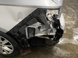 Seat Leon Leon ST (5FF) Combi 5-drs 1.0 TSI 12V (CHZD) [85kW]  (05-2015/08-2020)= picture 25