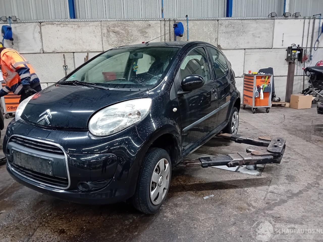 Citroën C1 C1 Hatchback 1.0 12V (1KR-FE(CFB)) [50kW]  (06-2005/09-2014)