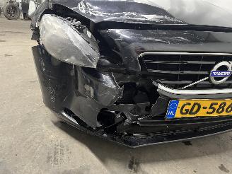 Volvo V-40 V40 (MV) Hatchback 5-drs 1.6 T4 GTDi 16V (B4164T) [132kW]  (03-2012/12=
-2016) picture 19