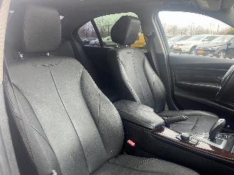BMW 3-serie 3 serie (F30) Sedan 320i 2.0 16V (N20-B20A) [180kW]  (11-2011/10-2018)= picture 9