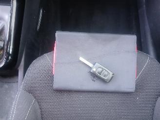 Citroën C3 C3 (SC) Hatchback 5-drs 1.2 VTi 82 12V (EB2F(HMZ)) [60kW]  (06-2012/09=
-2016) picture 19