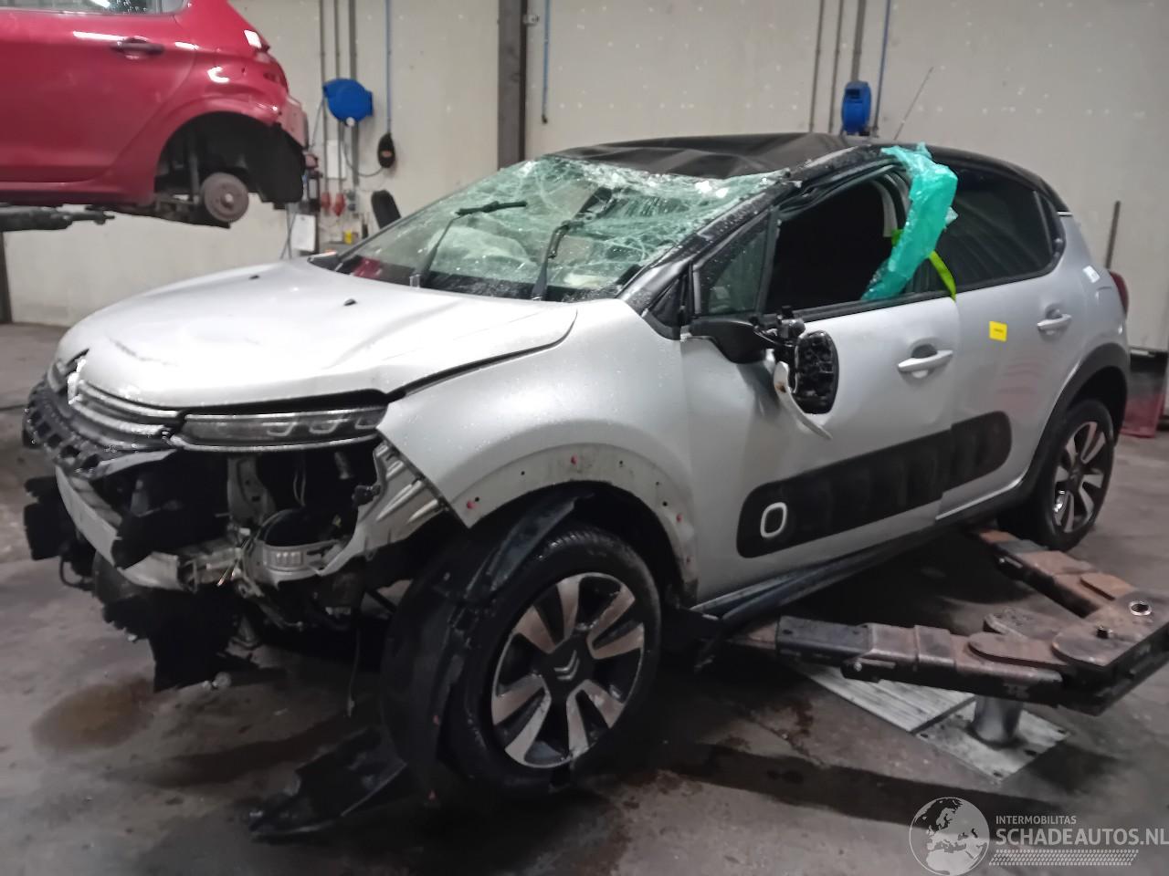 Citroën C3 C3 (SX/SW) Hatchback 1.2 12V e-THP PureTech 110 (EB2DT(HNZ)) [81kW]  (=
07-2016/...)