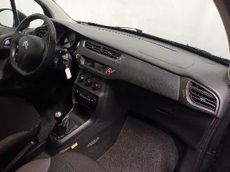 Citroën C3 C3 (SC) Hatchback 5-drs 1.0 Vti 68 12V (EB0(ZMZ)) [50kW]  (08-2012/10-=
2016) picture 8