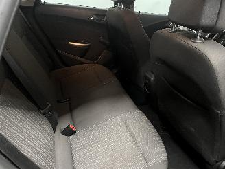 Opel Astra Astra J (PC6/PD6/PE6/PF6) Hatchback 5-drs 1.3 CDTI 16V EcoFlex (A13DTE=
(Euro 5)) [70kW]  (12-2009/10-2015) picture 11