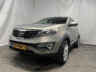 Voiture accidenté Kia Sportage Sportage (SL) Terreinwagen 2.0 CVVT 16V 4x2 (G4KD) [120kW]  (07-2010/0=
2-2016) 2011/2