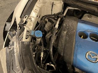 Mazda CX-5 CX-5 I (KE,GH) SUV 2.0 SkyActiv-G 165 16V 2WD (PEY6) [121kW]  (11-2011=
/06-2017) picture 16