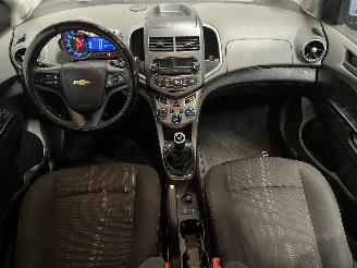 Chevrolet Aveo Aveo (300) Hatchback 1.2 16V (LDC) [63kW]  (03-2011/12-2015) picture 10