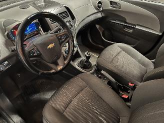 Chevrolet Aveo Aveo (300) Hatchback 1.2 16V (LDC) [63kW]  (03-2011/12-2015) picture 11