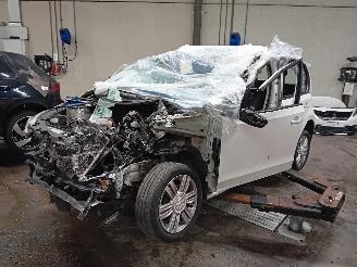 Purkuautot passenger cars Volkswagen Up! Up! (121) Hatchback 1.0 12V 60 (CHYA) [44kW]  (08-2011/08-2020) 2017/8