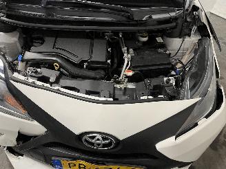 Toyota Aygo Aygo (B40) Hatchback 1.0 12V VVT-i (1KR-FE) [51kW]  (05-2014/06-2018) picture 29