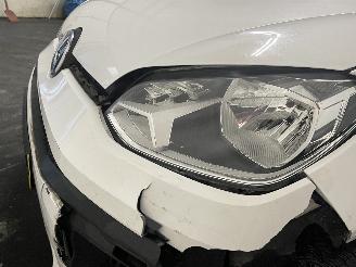 Volkswagen Up! Up! (121) Hatchback 1.0 12V 60 (CHYA) [44kW]  (08-2011/08-2020) picture 8