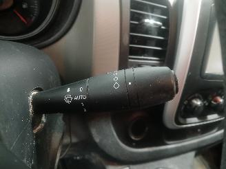 Renault Trafic Trafic (1FL/2FL/3FL/4FL) Van 1.6 dCi 125 Twin Turbo (R9M-452(R9M-D4)) =
[92kW]  (07-2015/...) picture 14