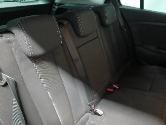 Renault Mégane Megane III Grandtour (KZ) Combi 5-drs 1.4 16V TCe 130 (H4J-700(H4J-A7)=
) [96kW]  (05-2009/02-2016) picture 9