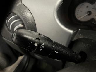 Citroën Berlingo Berlingo Cinqspace, Multispace MPV 1.6 16V (TU5JP4(NFU)) [80kW]  (10-2=
000/12-2011) picture 14