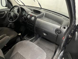 Citroën Berlingo Berlingo Cinqspace, Multispace MPV 1.6 16V (TU5JP4(NFU)) [80kW]  (10-2=
000/12-2011) picture 9