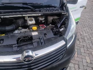 Opel Vivaro Vivaro Van 1.6 CDTI 95 Euro 6 (R9M-413(R9M-H4)) [70kW]  (03-2016/12-20=
19) picture 26