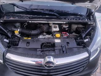 Opel Vivaro Vivaro Van 1.6 CDTI 95 Euro 6 (R9M-413(R9M-H4)) [70kW]  (03-2016/12-20=
19) picture 24