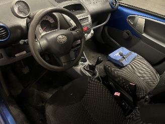 Toyota Aygo Aygo (B10) Hatchback 1.0 12V VVT-i (1KR-FE) [50kW]  (07-2005/05-2014) picture 21