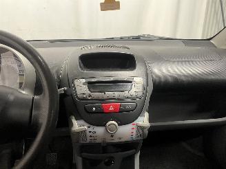 Toyota Aygo Aygo (B10) Hatchback 1.0 12V VVT-i (1KR-FE) [50kW]  (07-2005/05-2014) picture 25