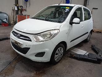 disassembly passenger cars Hyundai I-10 i10 (F5) Hatchback 1.1i 12V (G4HG5) [51kW]  (04-2011/12-2013) 2012/1