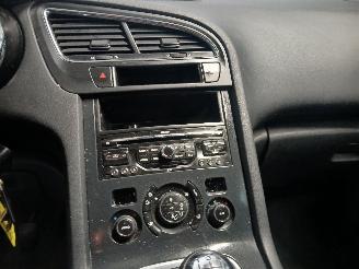 Peugeot 5008 5008 I (0A/0E) MPV 1.6 VTI 16V (EP6C(5FS)) [88kW]  (09-2009/03-2017) picture 19