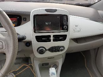 Renault Zoé Zoé (AG) Hatchback 5-drs 65kW (5AQ-601) [65kW]  (06-2012/03-2024) picture 12