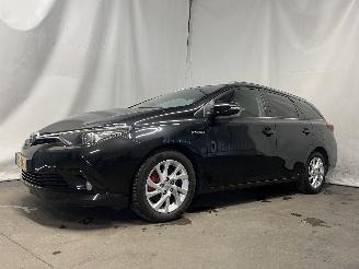 Toyota Auris Auris Touring Sports (E18) Combi 1.8 16V Hybrid (2ZRFXE) [100kW]  (07-=
2013/12-2018) picture 3