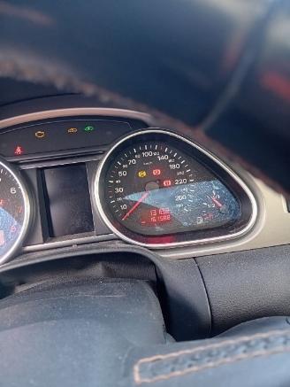 Audi Q7 Q7 (4LB) SUV 4.2 FSI V8 32V (BAR) [257kW]  (03-2006/05-2010) picture 2