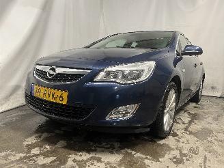  Opel Astra Astra J (PC6/PD6/PE6/PF6) Hatchback 5-drs 1.4 Turbo 16V (A14NEL(Euro 5=
)) [88kW]  (10-2010/10-2015) 2011/7