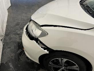 Nissan Pulsar Pulsar (C13) Hatchback 1.2 DIG-T 16V (HRA2DDT) [85kW]  (10-2014/...) picture 15