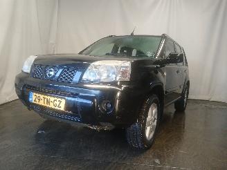 Vaurioauto  passenger cars Nissan X-Trail X-Trail (T30) SUV 2.0 16V 4x2 (QR20DE) [103kW]  (07-2001/01-2013) 2006/12