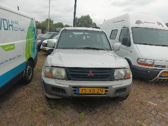 Mitsubishi Pajero Pajero Hardtop (V6/7) Terreinwagen 3.2 DI-D 16V (4M41) [118kW]  (04-20=
00/12-2006) picture 5