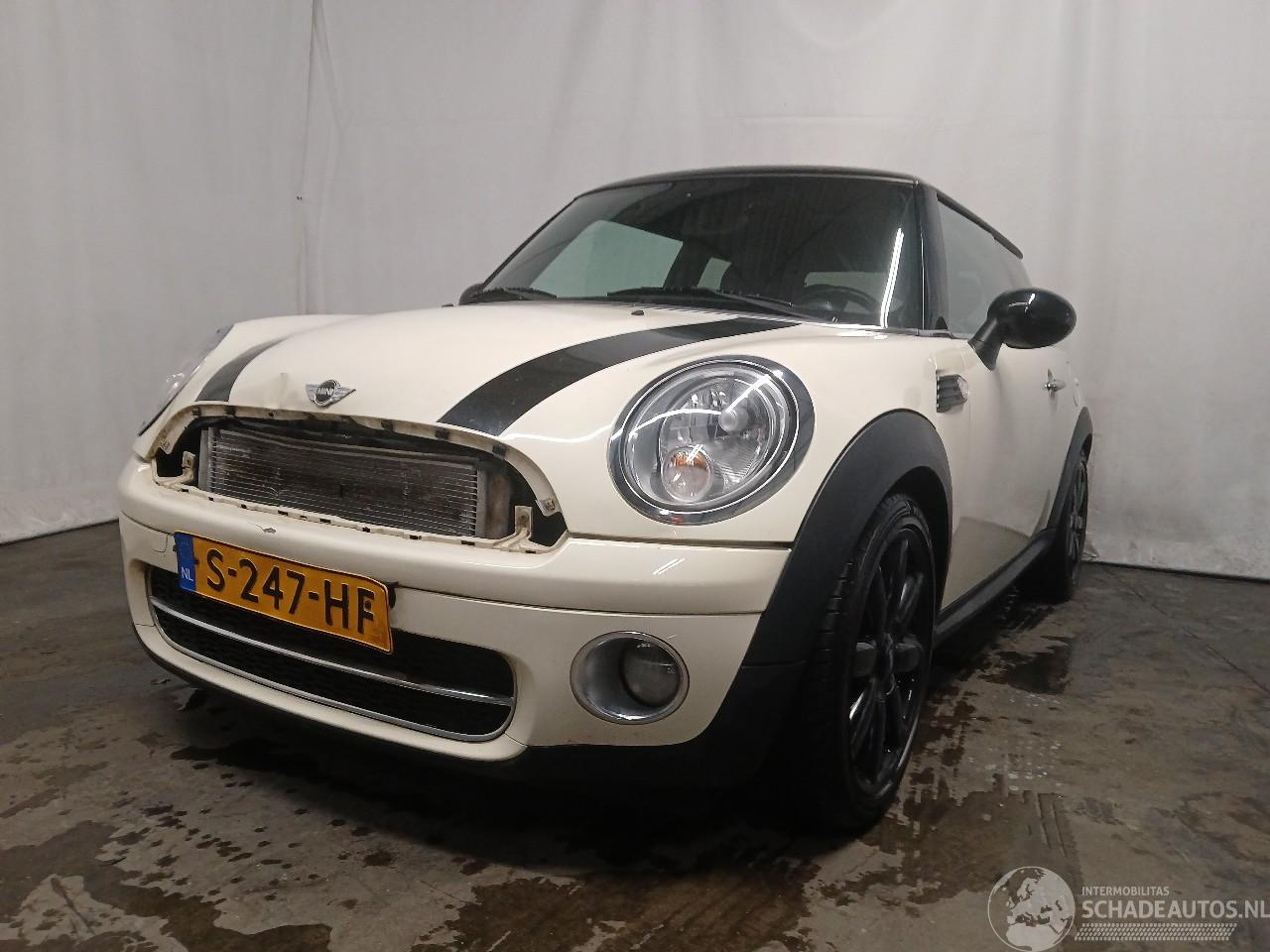 Mini Mini Mini (R56) Hatchback 1.6 Cooper D 16V (DV6TED4(9HZ)) [80kW]  (11-2006/=
09-2010)