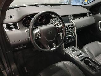 Land Rover Discovery Discovery Sport (LC) Terreinwagen 2.0 Si4 16V (204PT(GTDI)) [177kW]  (=
11-2014/...) picture 13