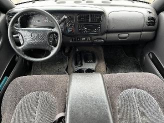 Dodge Durango Durango (DN5) SUV 5.2 4x4 (ELF) [172kW]  (12-1997/09-1999) picture 16