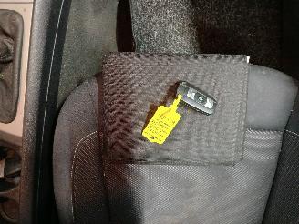 BMW 1-serie 1 serie (E81) Hatchback 3-drs 118i 16V (N43-B20A) [105kW]  (09-2006/12=
-2011) picture 19