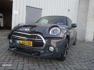 skadebil auto Mini Mini Mini (F56) Hatchback 3-drs 2.0 16V Cooper S (B48A20A) [141kW]  (12-201=
3/...) 2014/7
