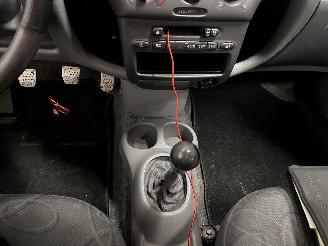 Toyota Yaris Yaris (P1) Hatchback 1.3 16V VVT-i (2SZFE) [63kW]  (08-1999/11-2005) picture 22