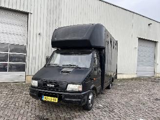 krockskadad bil auto Iveco New Daily New Daily I/II Chassis-Cabine 35.10 (8140.23) [76kW]  (01-1996/04-1999=
) 1998/2