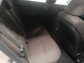 Hyundai I-30 i30 Crosswagon (WWH) Combi 1.4 CVVT 16V (G4FA) [80kW]  (11-2009/06-201=
2) picture 10