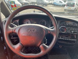 Hyundai H-200 H-1/H-200 Van 2.5 CRDi Powervan (D4CB) [103kW]  (08-2003/12-2007) picture 19