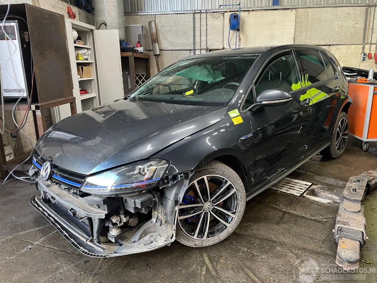 Volkswagen Golf Golf VII (AUA) Hatchback 1.4 GTE 16V (CUKB) [150kW]  (05-2014/08-2020)=