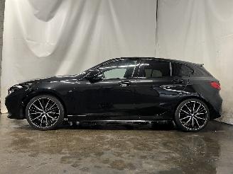 BMW 1-serie 1 serie (F40) Hatchback 118i 1.5 TwinPower 12V (B38-A15A) [103kW]  (07=
-2019/...) picture 5