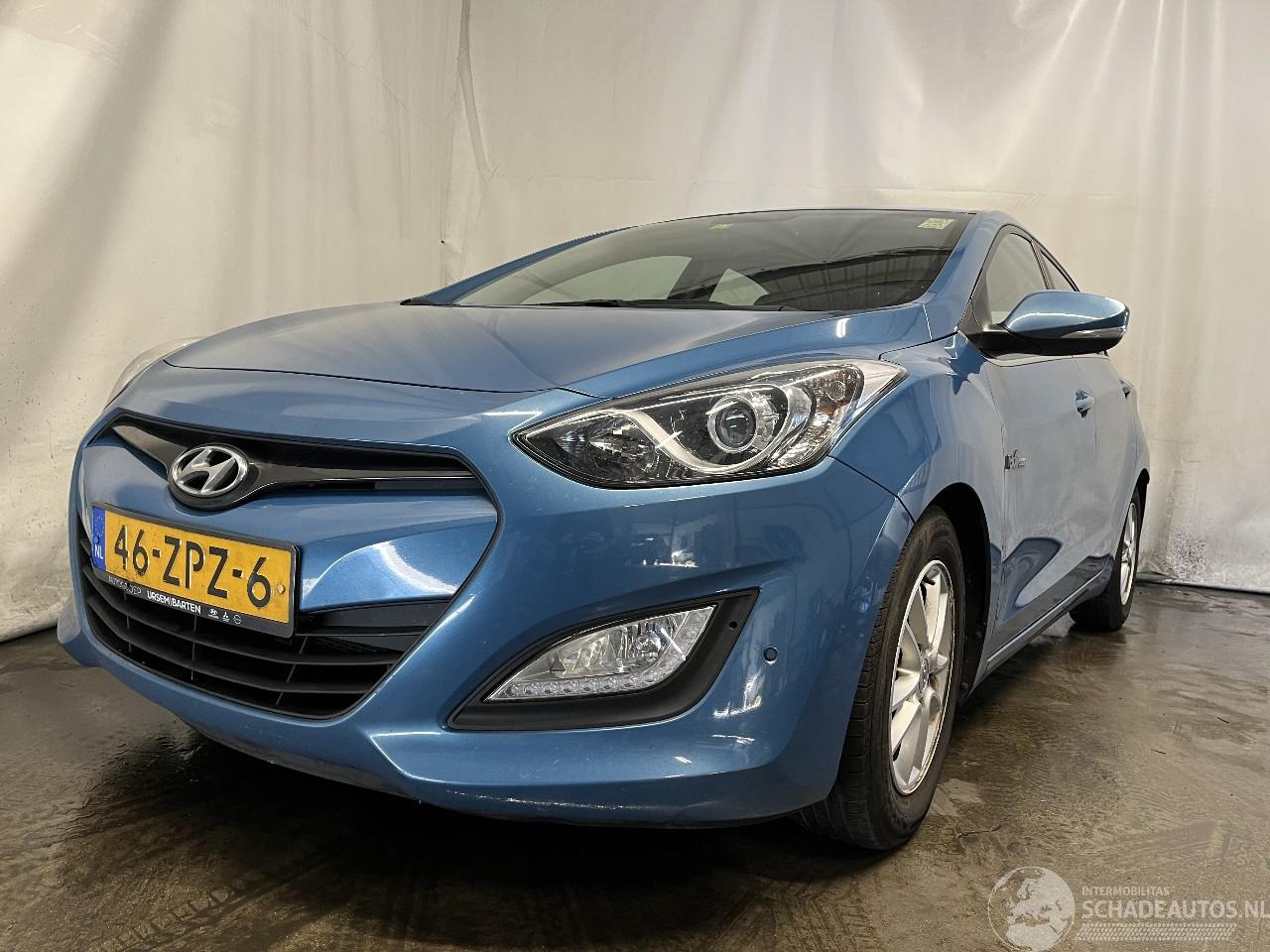 Hyundai I-30 i30 (GDHB5) Hatchback 1.6 GDI Blue 16V (G4FD(Euro 4)) [99kW]  (12-2011=
/12-2016)