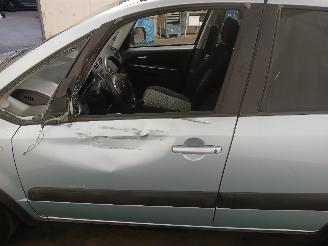 Suzuki SX4 SX4 (EY/GY) SUV 1.6 16V VVT Comfort,Exclusive (M16A VVT) [79kW]  (06-2=
006/...) picture 22