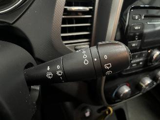 Renault Captur Captur (2R) SUV 0.9 Energy TCE 12V (H4B-408(H4B-B4)) [66kW]  (06-2013/=
=2E..) picture 19