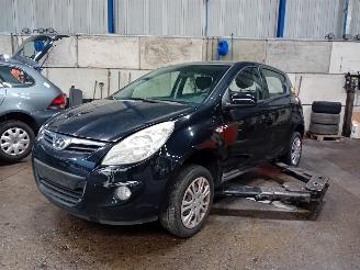 Salvage car Hyundai I-20 i20 Hatchback 1.4i 16V (G4FA) [74kW]  (09-2008/12-2015) 2009/6