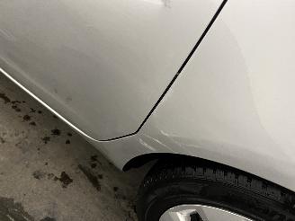 Opel Meriva Meriva MPV 1.4 16V Ecotec (A14XER(Euro 5)) [74kW]  (06-2010/03-2017) picture 9